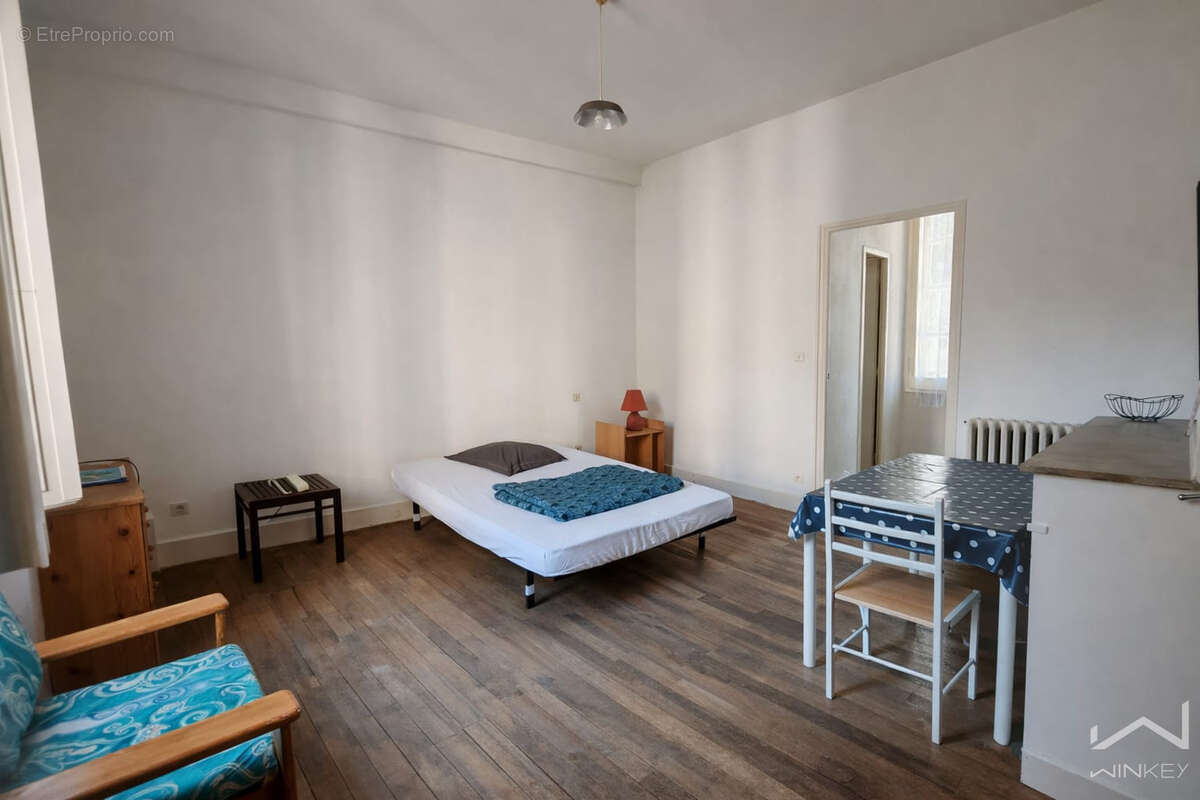 Appartement à BOURG-SAINT-ANDEOL