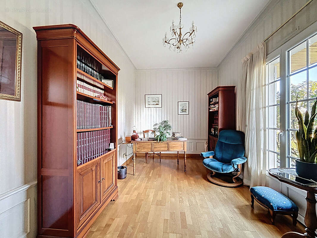 Maison à BOUCHEMAINE