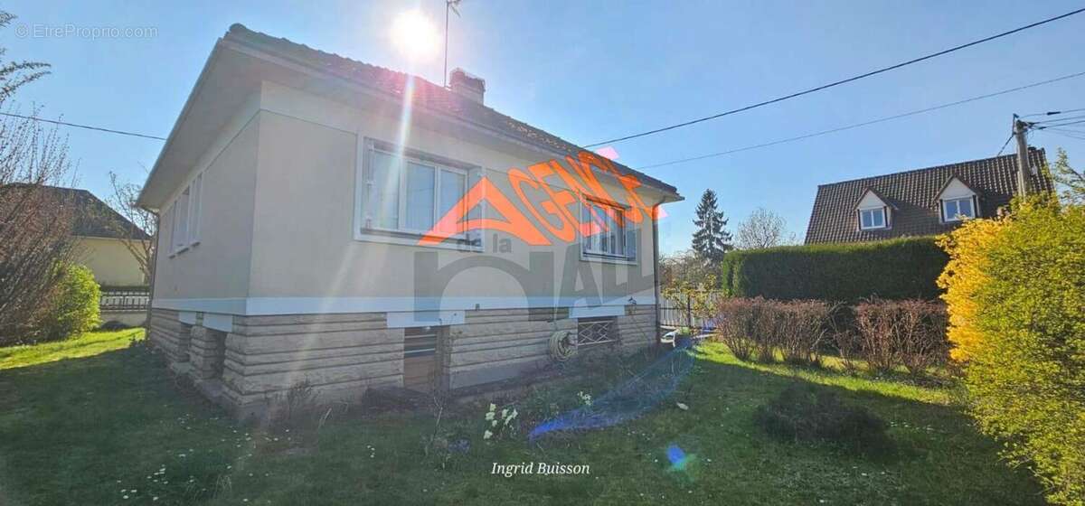 Maison à VIARMES