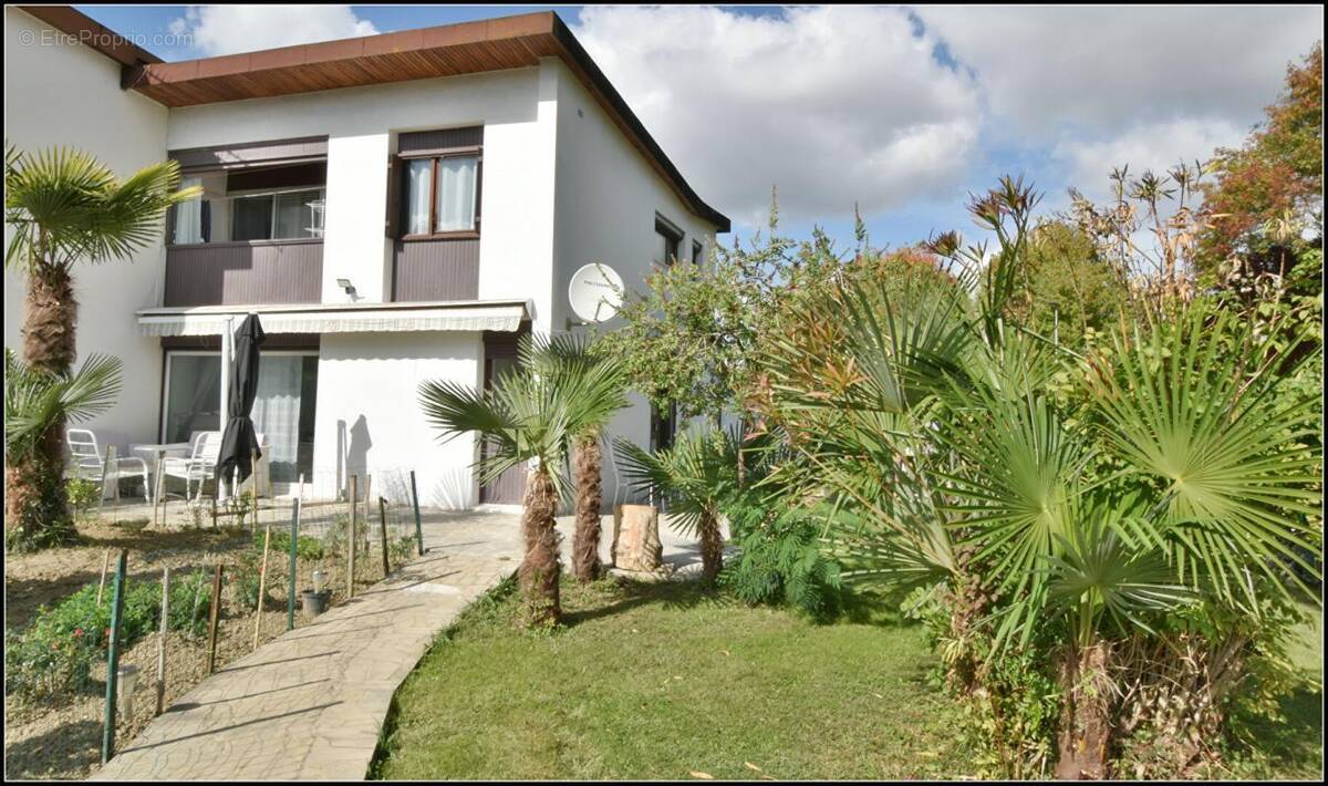 Maison à MOURENX