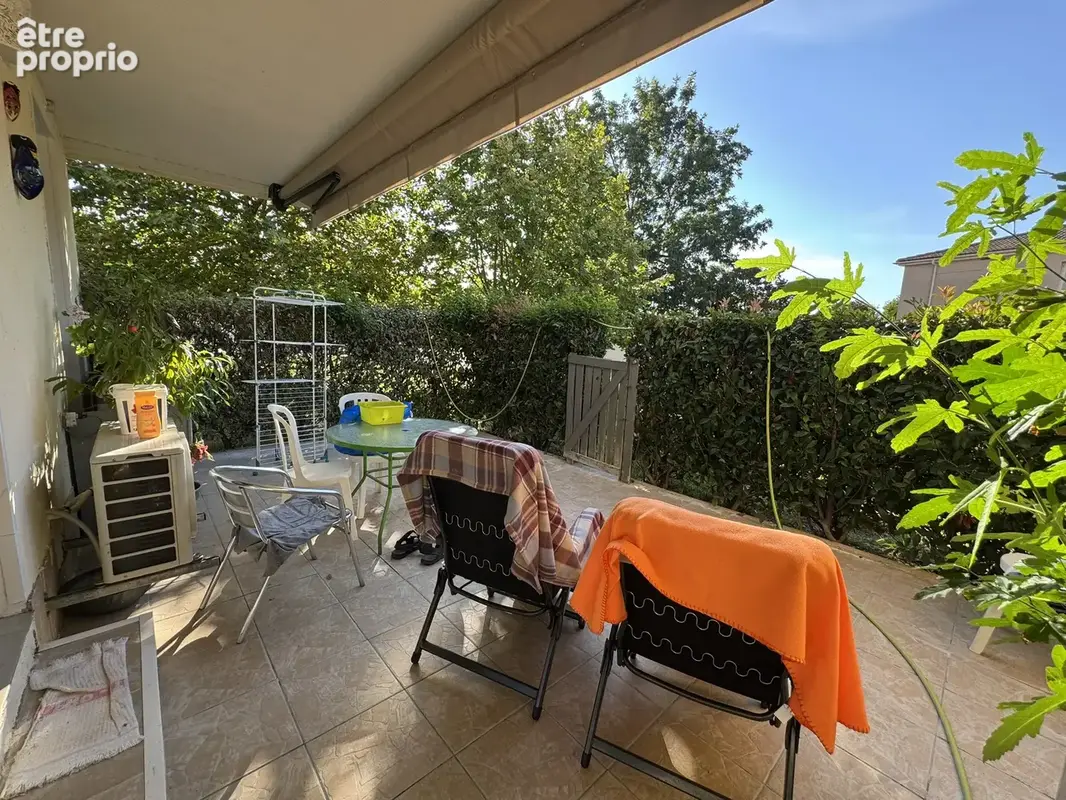 Appartement T3 en rez-de-chaussée proche des commerces - photo 5