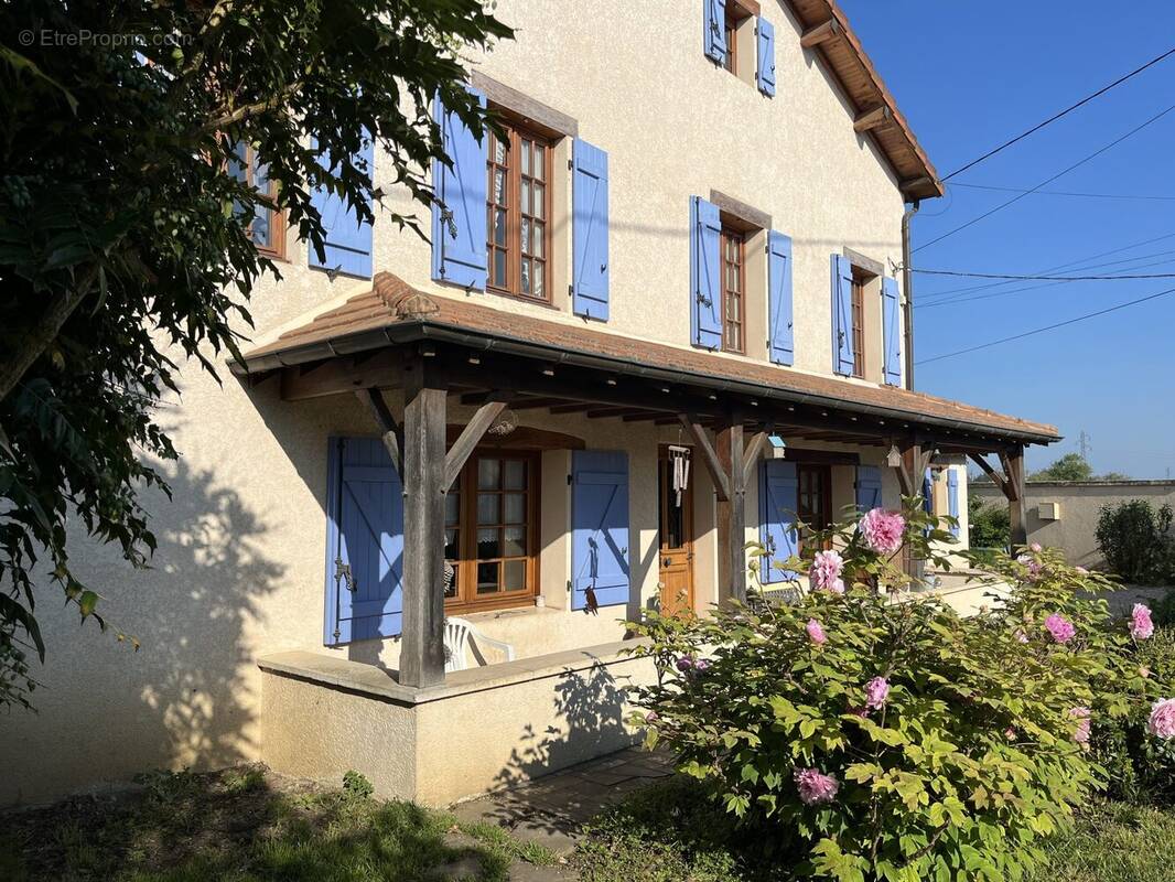 Maison à SENNECEY-LE-GRAND