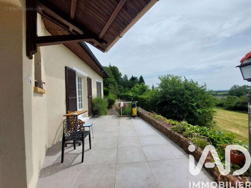 Photo 2 - Maison à AUDUN-LE-ROMAN