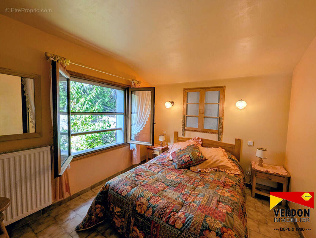 Photo 5 - Maison à SAINT-ANDRE-LES-ALPES