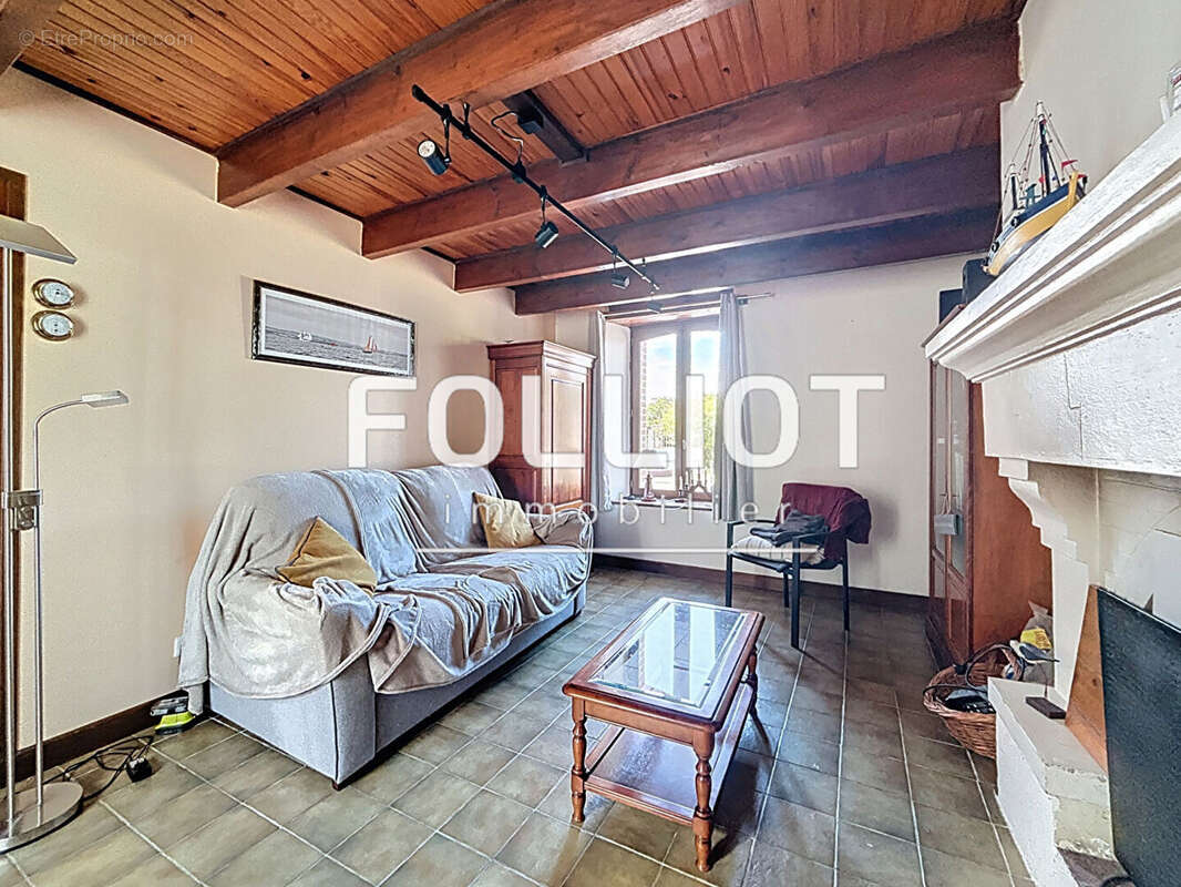 Maison à SAINT-AUBIN-DES-PREAUX