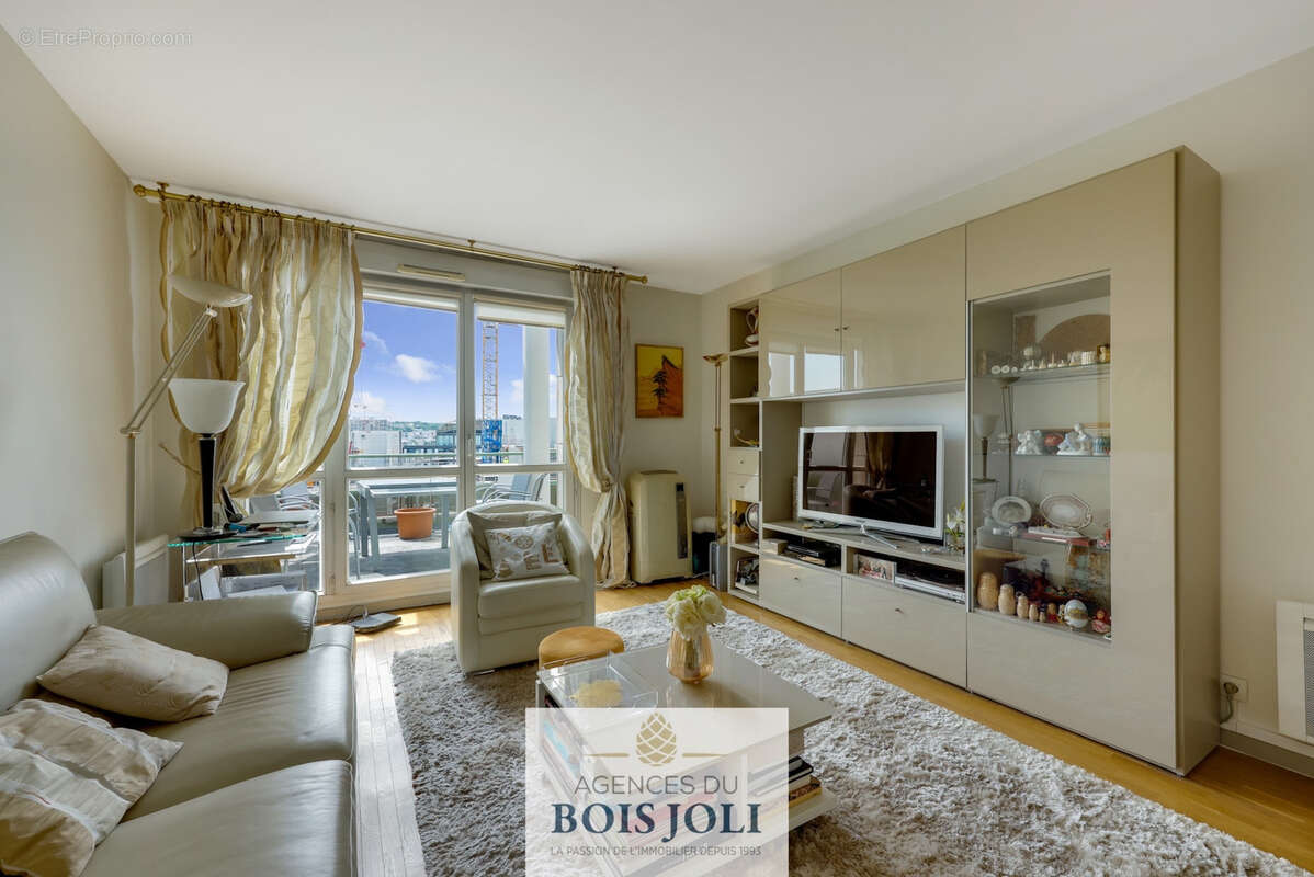 Appartement à ISSY-LES-MOULINEAUX