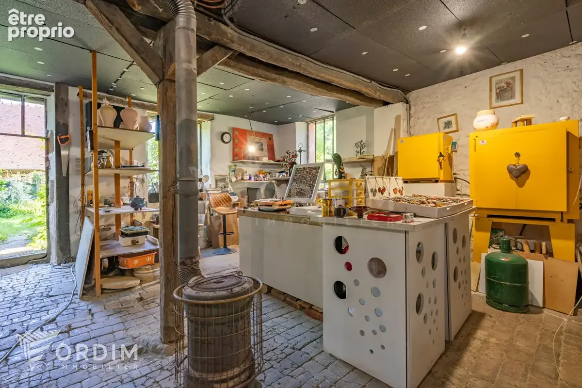 Maison ancienne pleine de charme avec atelier, dépendance et terrain - Moutiers-en-Puisaye - photo 8