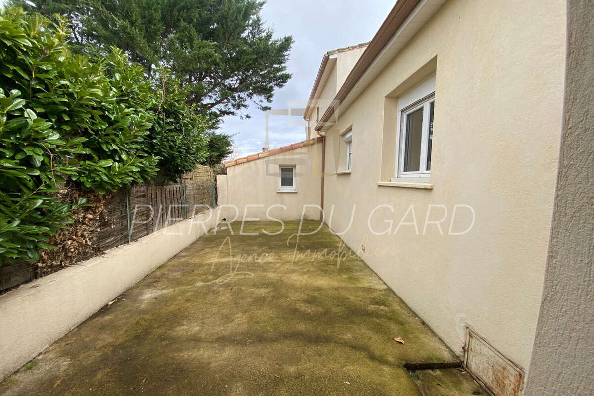 Maison à BOUILLARGUES