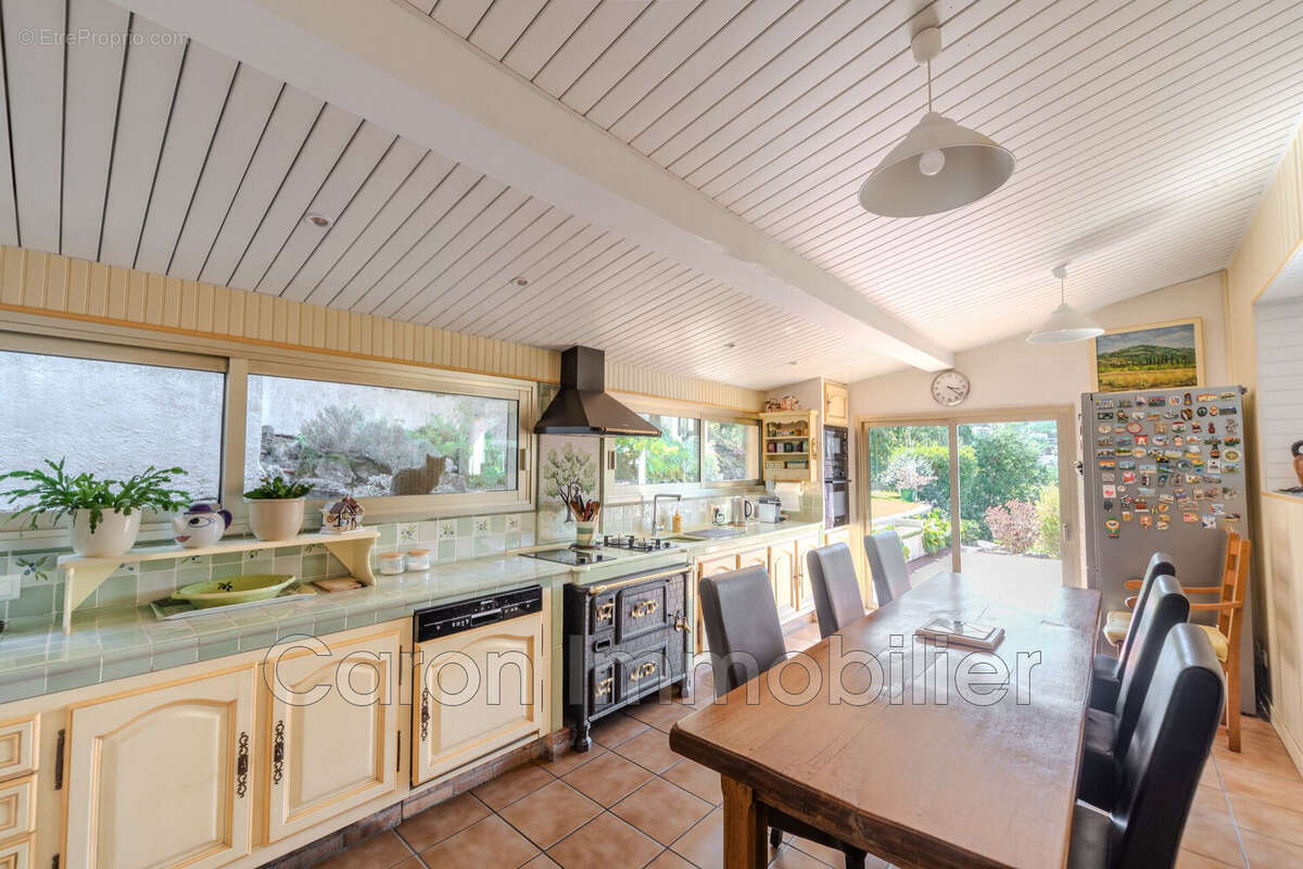 Maison à AURIBEAU-SUR-SIAGNE