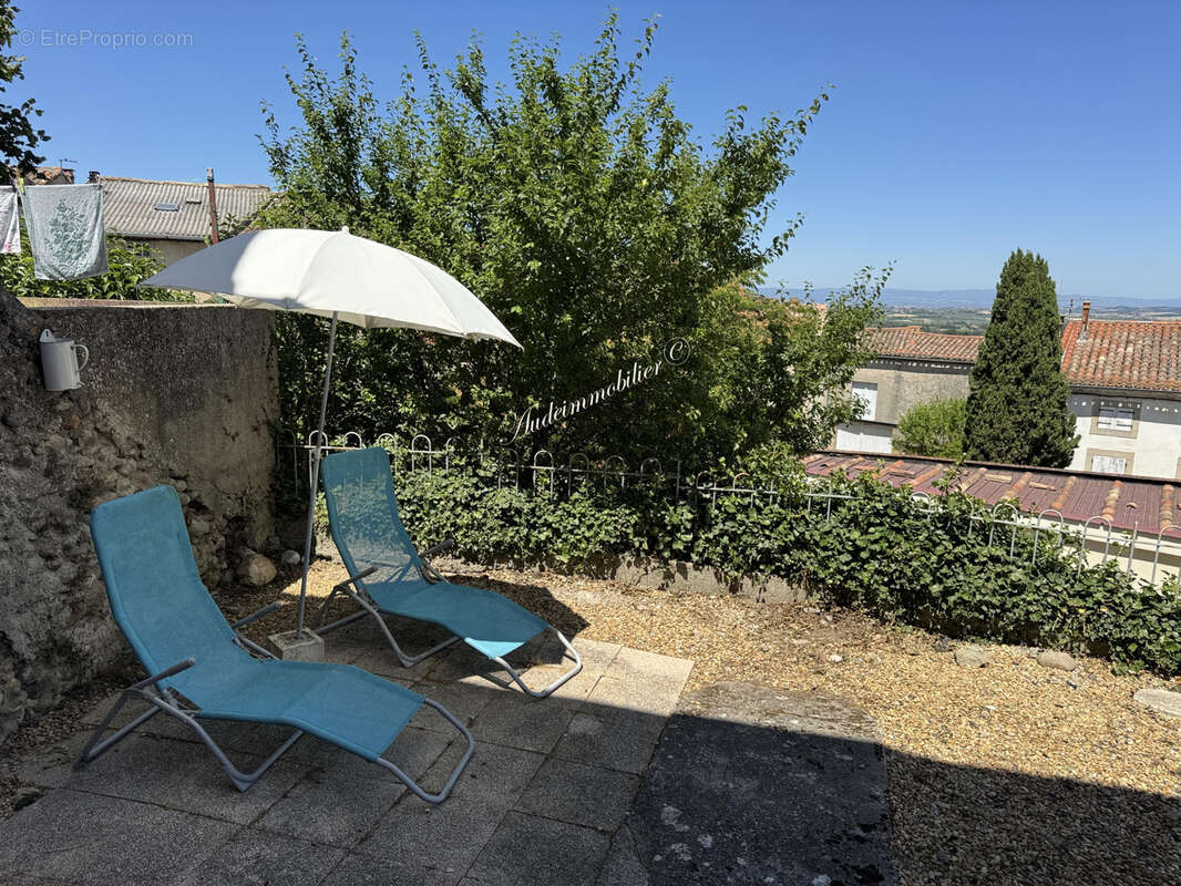 Maison à BELVEZE-DU-RAZES