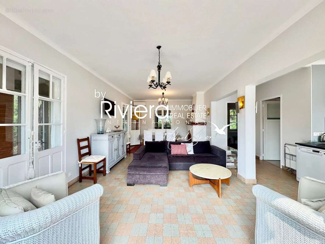 Maison à LA CROIX-VALMER