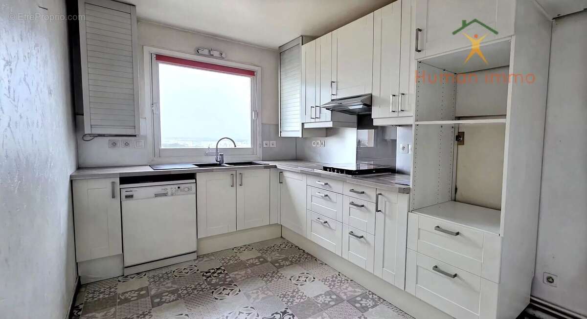 Appartement à L'HAY-LES-ROSES