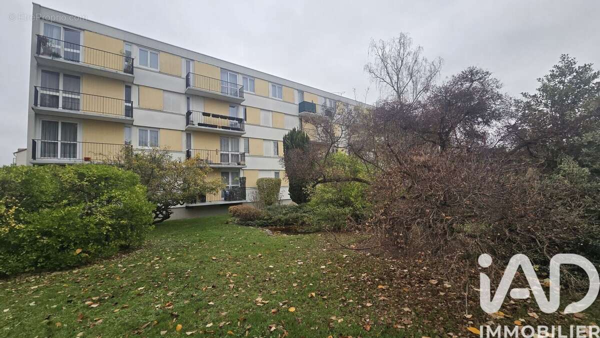 Photo 3 - Appartement à VIRY-CHATILLON