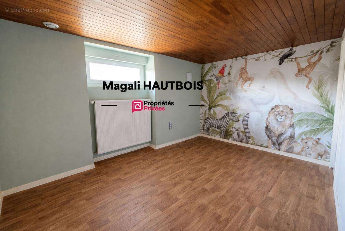 Maison Saint Hilaire Du Harcouet 5 pièce(s) 115 m2 - photo 15