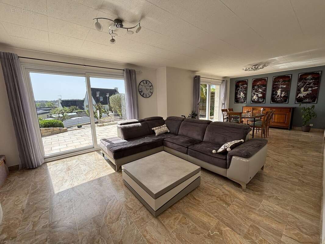 Maison à SAINT-RENAN