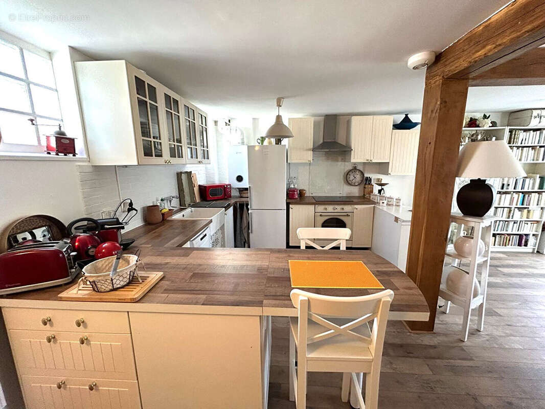 Maison à L'HAY-LES-ROSES