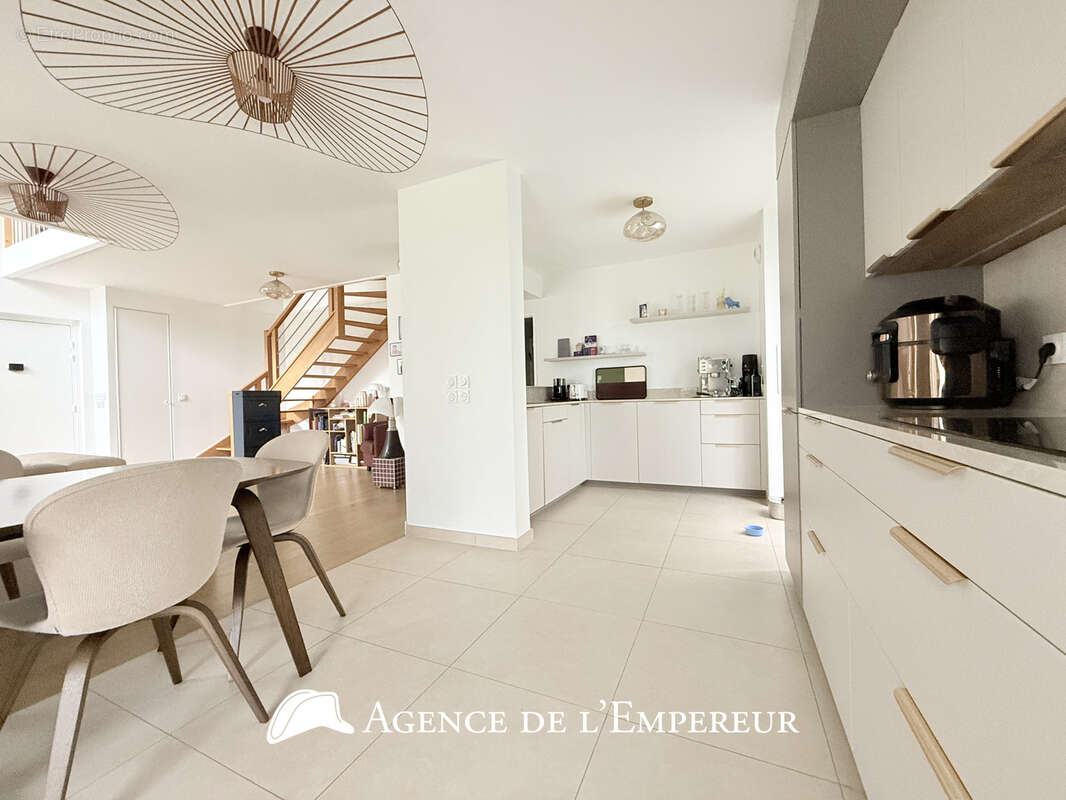 Appartement à RUEIL-MALMAISON