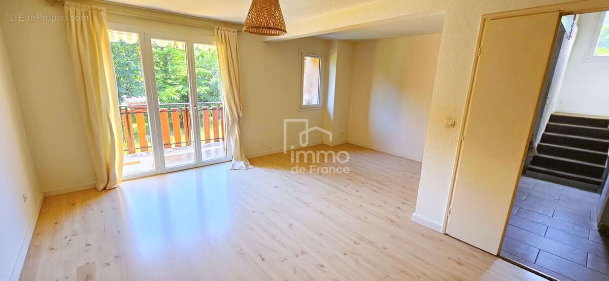 Appartement à GEX