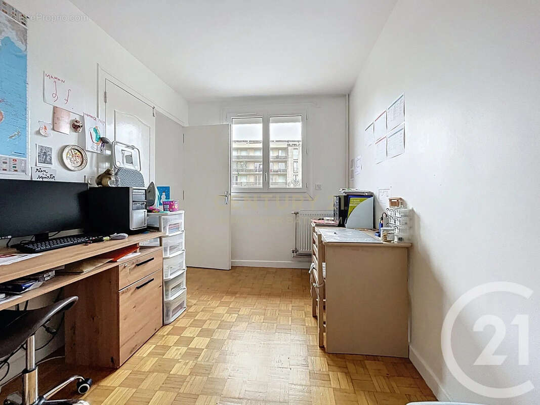 Appartement à BOURGOIN-JALLIEU