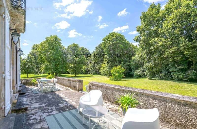 Maison à SAINTE-LIVRADE-SUR-LOT