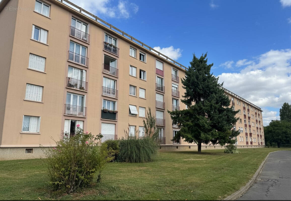 Appartement à VITRY-SUR-SEINE