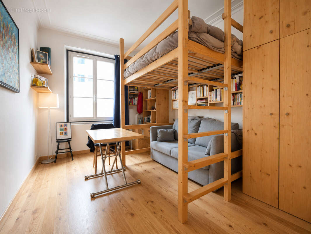 Appartement à PARIS-5E