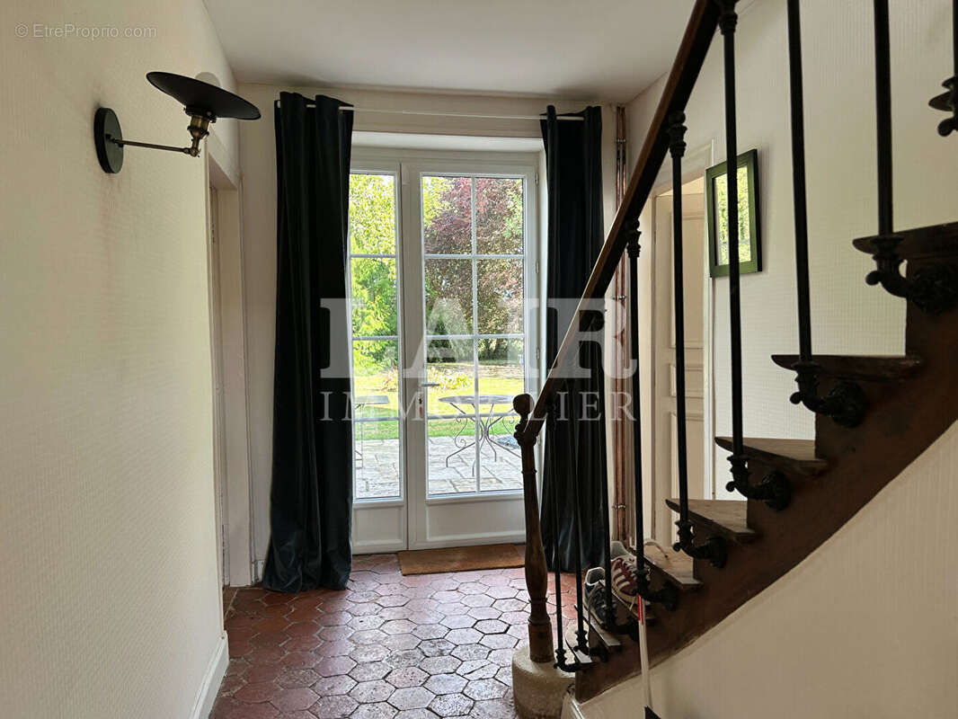 Maison de maitre à 10 min d'Argentan ref T14132 - photo 6