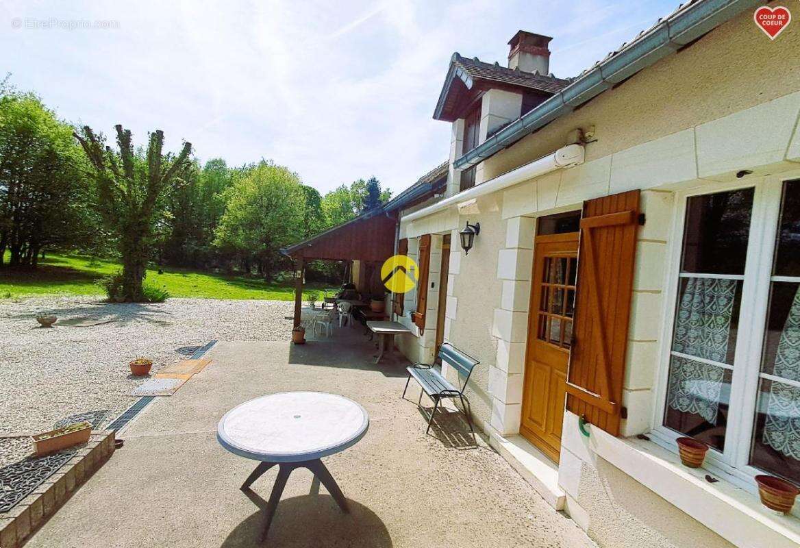 Maison à ECUEILLE