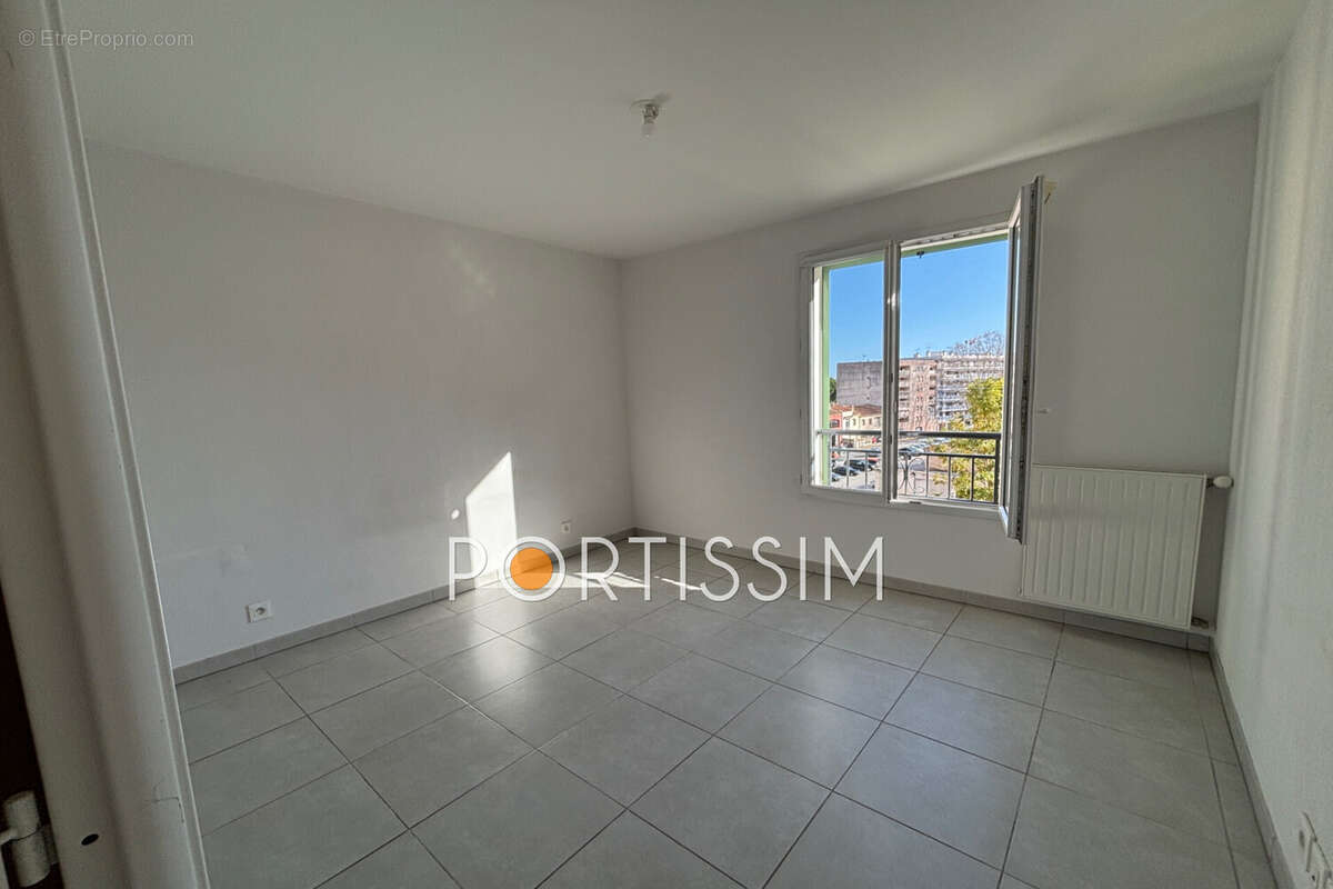 Appartement à CAGNES-SUR-MER