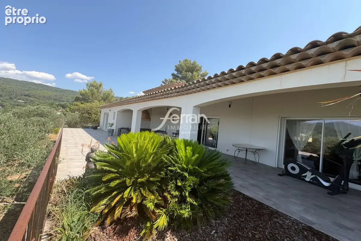 Maison 4 pièces 170 m² à vendre à Callas (83830) - photo 8