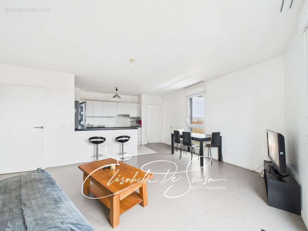 Photo 5 - Appartement à IVRY-SUR-SEINE