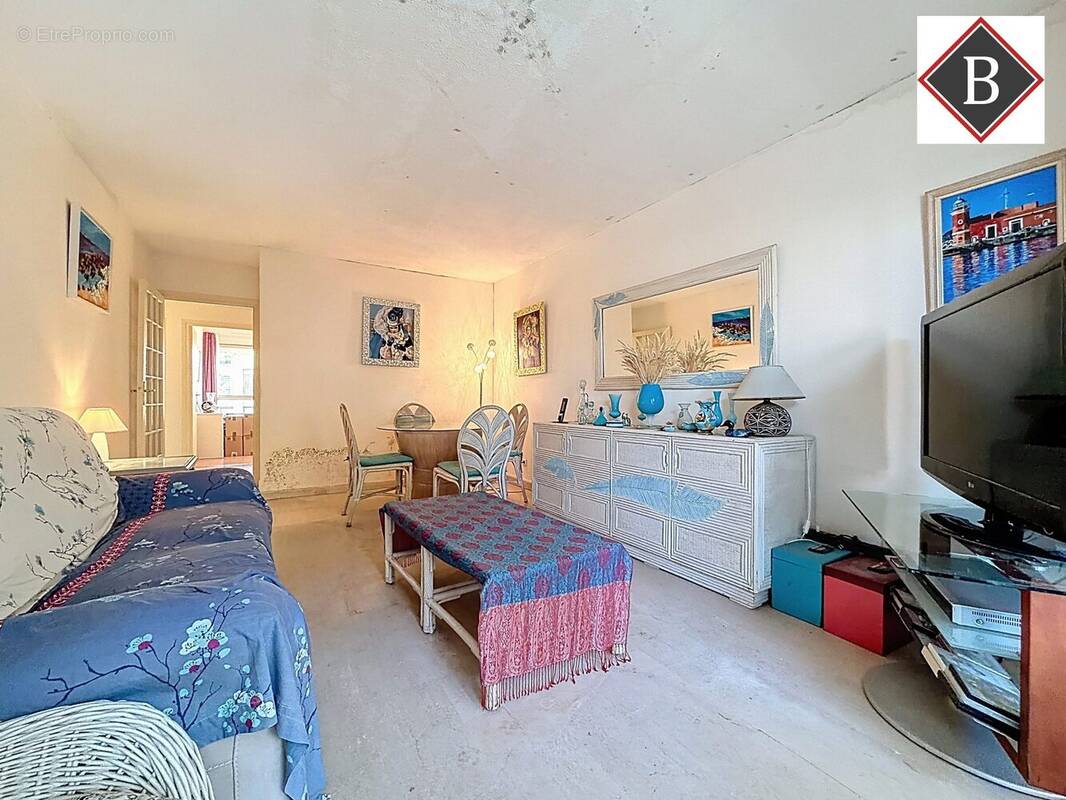Appartement à MOUGINS