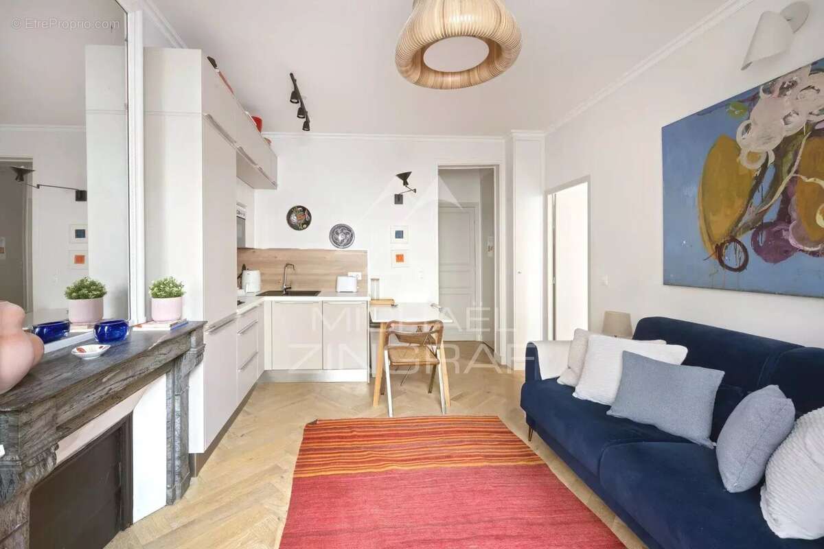 Appartement à PARIS-6E