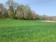 Terrain à SAINT-GEORGES-DE-MONTCLARD