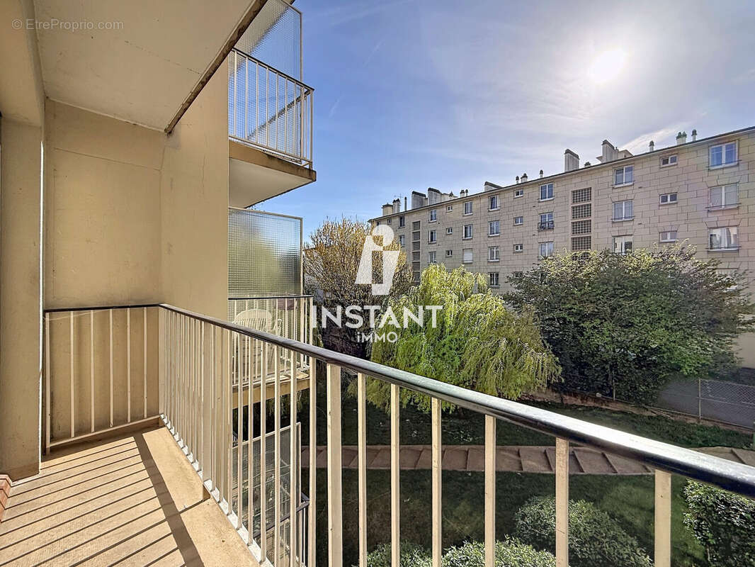 Appartement à LE PERREUX-SUR-MARNE