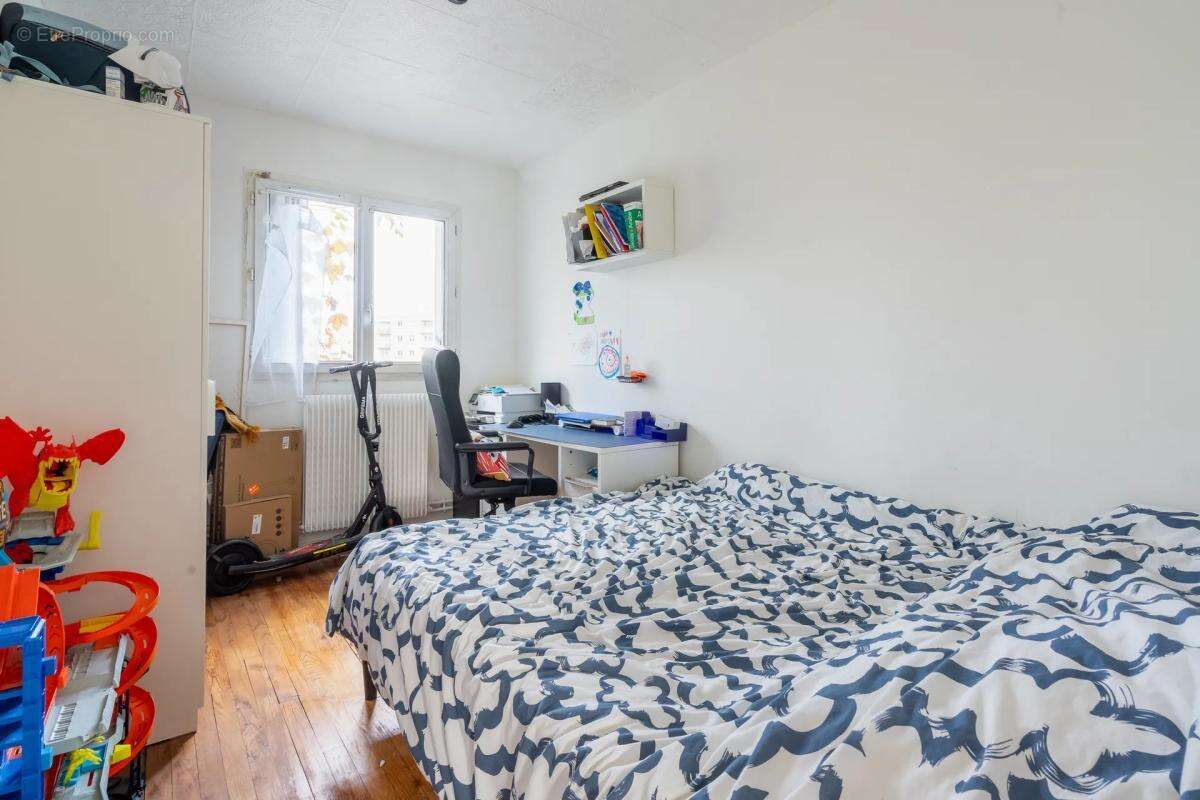 Appartement à CHAMPIGNY-SUR-MARNE