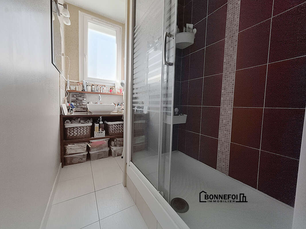 Appartement à CHAMPIGNY-SUR-MARNE