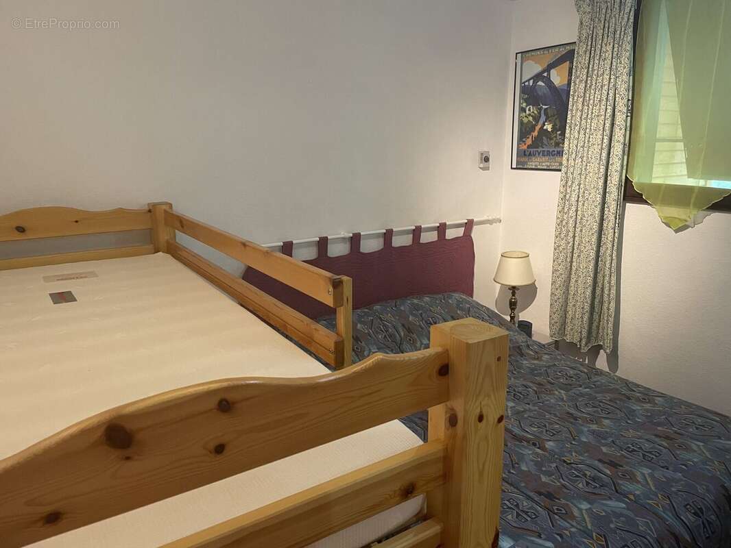 Appartement 34 m² à Besse-Et-Saint-Anastaise  - photo 5