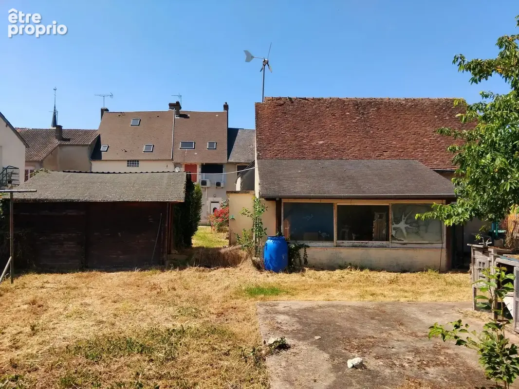 Maison avec jardin et garage - photo 2