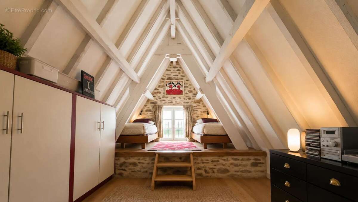 Maison à LACAPELLE-MARIVAL