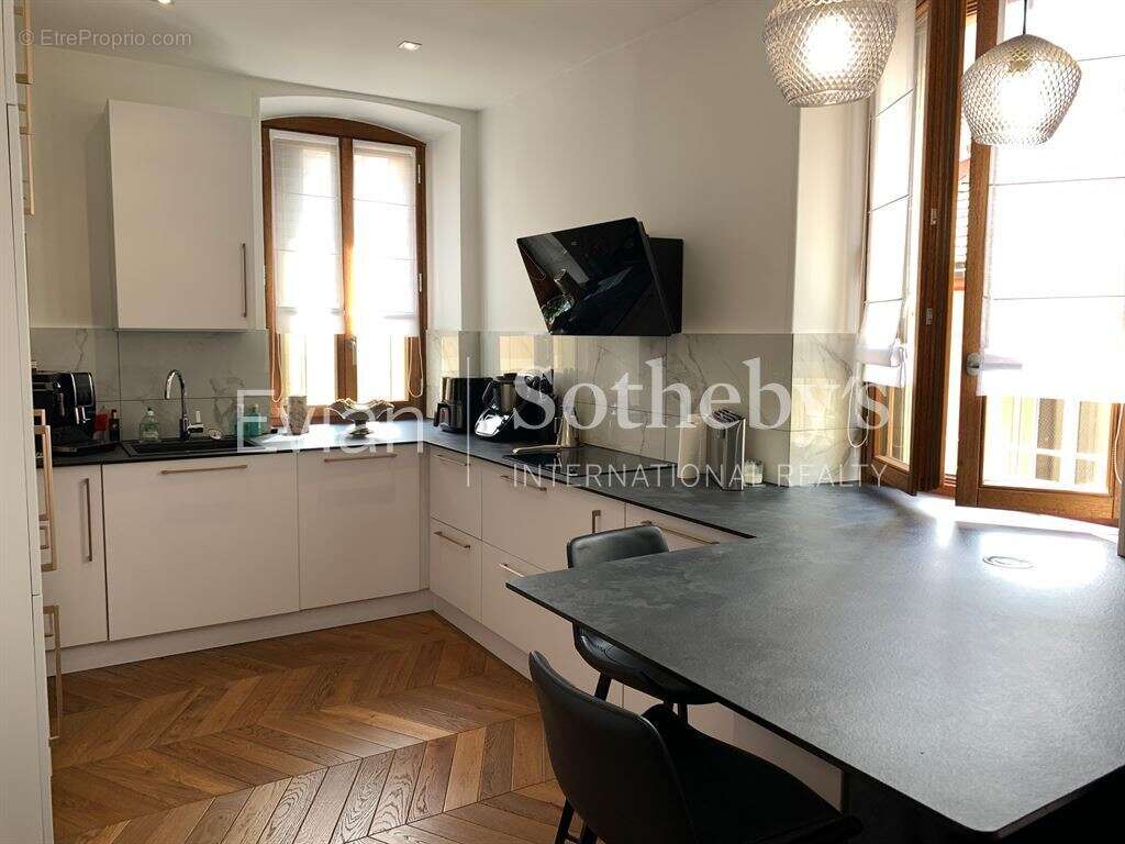 Appartement à EVIAN-LES-BAINS