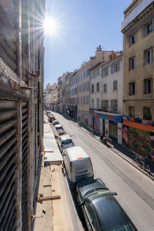 Appartement à MARSEILLE-5E