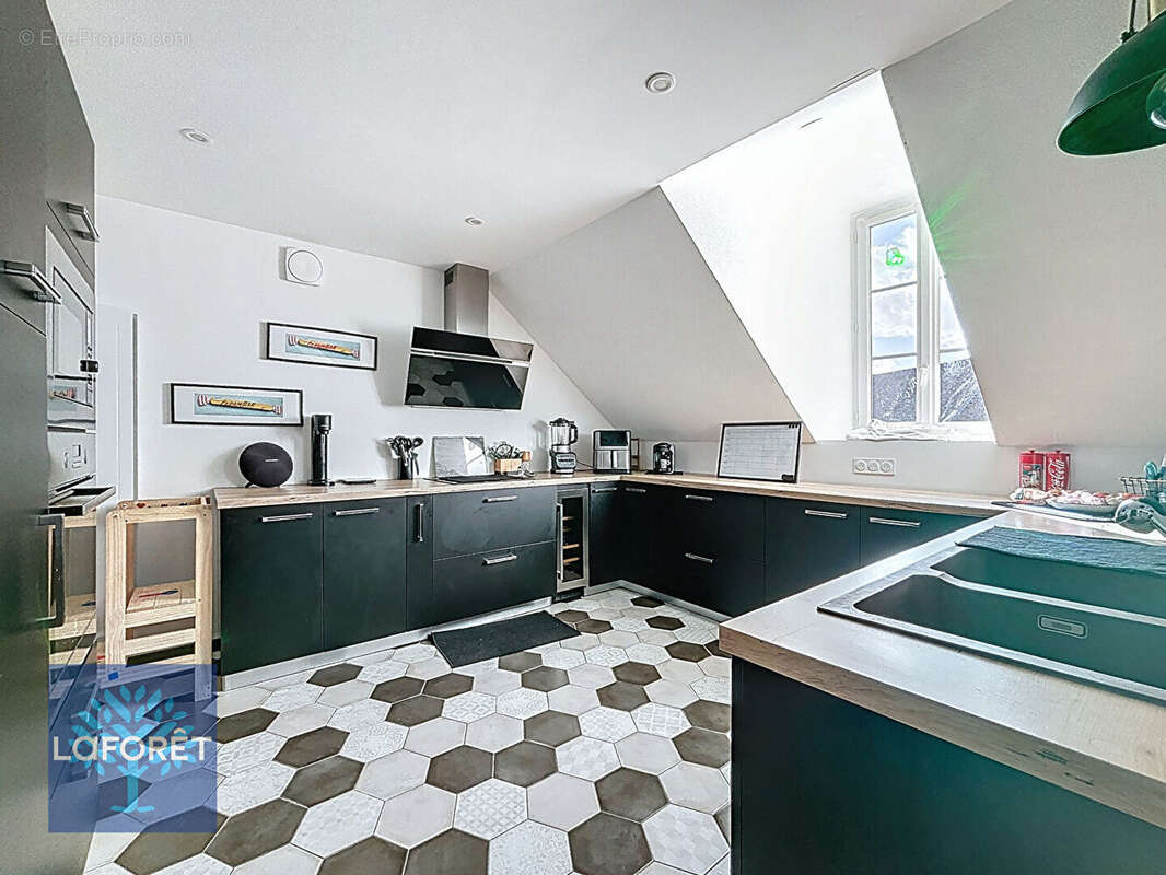 Appartement à FOUGERES