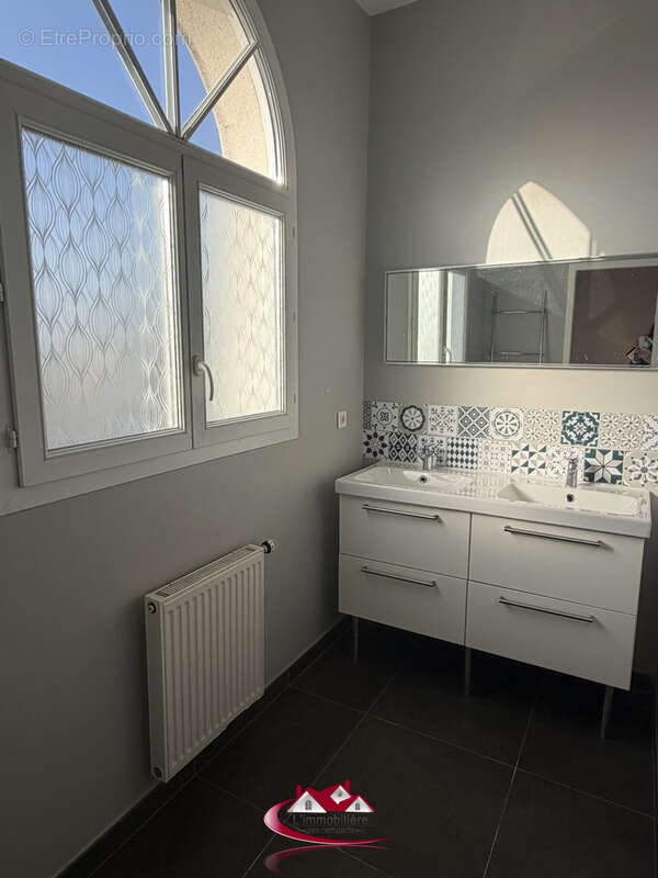 Maison récente familiale - photo 8