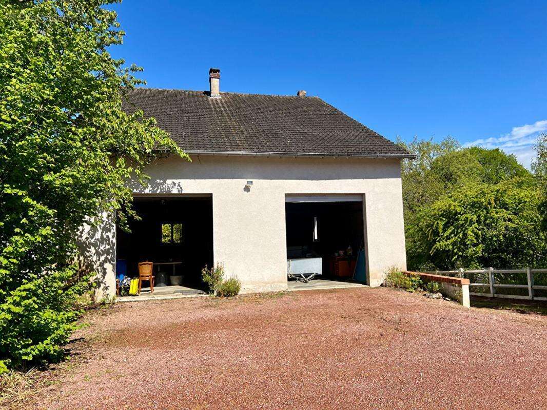 Maison à SAINT-GERVAIS-LA-FORET