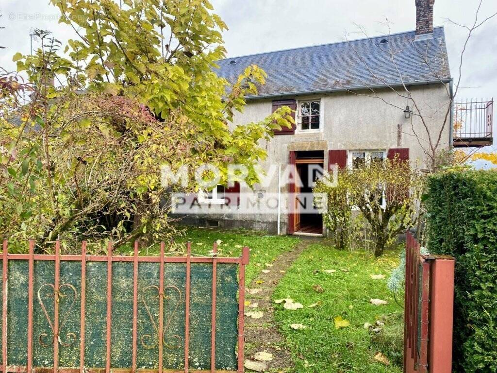 Maison à BILLY-CHEVANNES