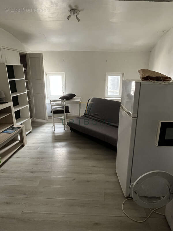 Immeuble avec 1 local commercial et 11 appartements - photo 12