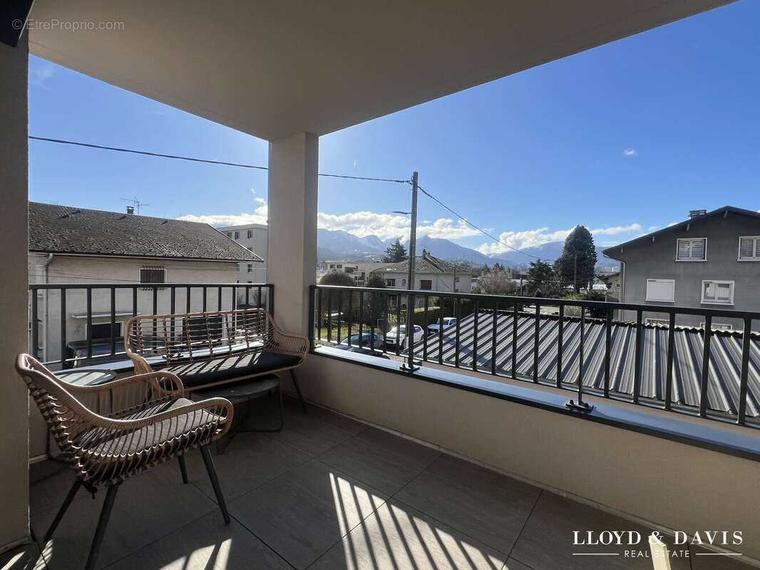 Appartement à BASSENS