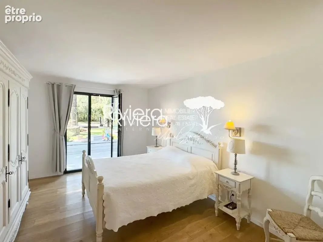 Superbe propriété à LA CROIX-VALMER - Vue mer, piscine à déb - photo 23
