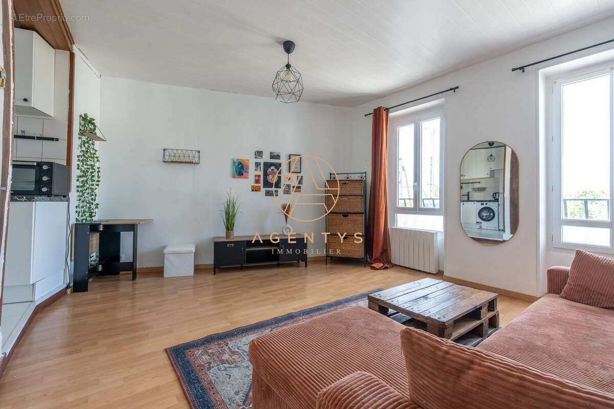 Appartement à NEUILLY-PLAISANCE